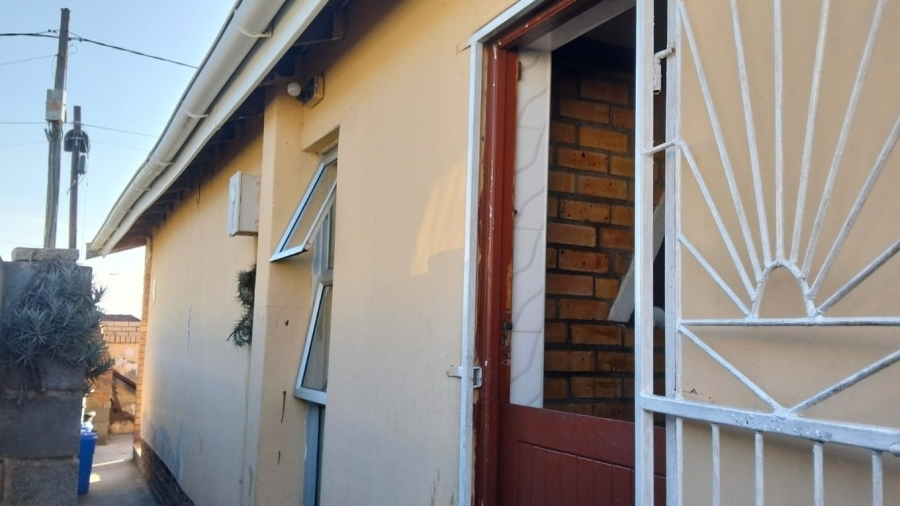 2 Bedroom Property for Sale in Mdantsane Eastern Cape